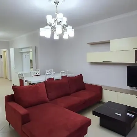 Urban Deluxe Apartment *