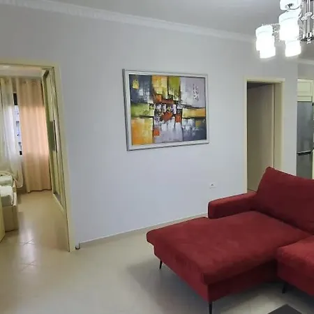 Urban Deluxe Apartment