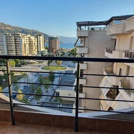 Urban Deluxe Vlore